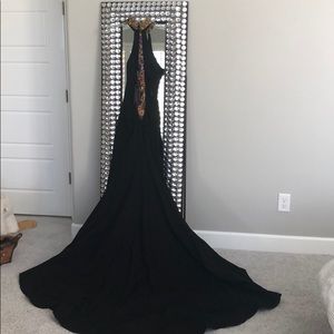 Black Sherri hill prom dress